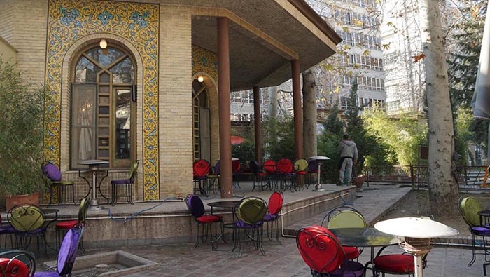 اجرای روف گاردن در تهران - کافه چای بار شمال تهران- بهترين رستوران های روف گاردن تهران
